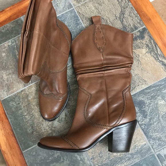 BCBGeneration Boots - Picture 2 of 8